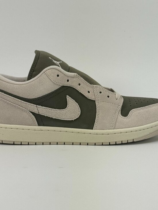 Air Jordan 1 Low \'Medium Olive\' HV4089-201 size 11 main image 6